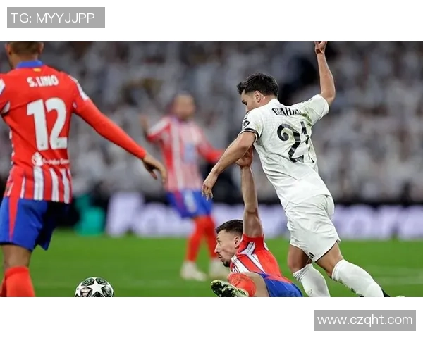 足总杯精彩对决曼联逆转皇马五球狂胜引爆全场热情 足总杯精彩对决曼联逆转皇马五球狂胜引爆全场热情