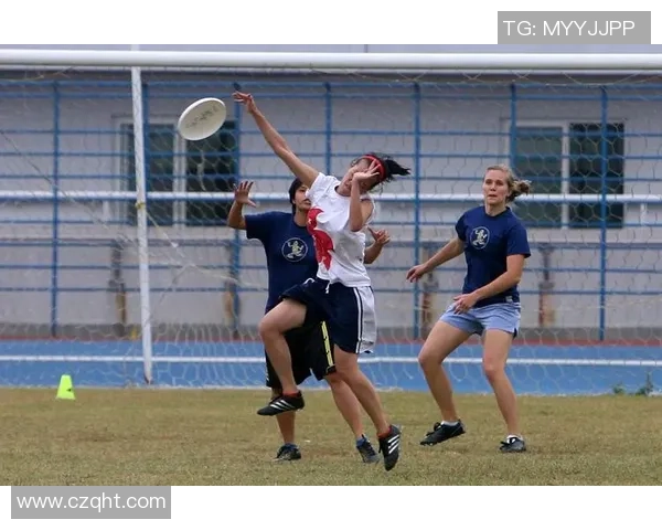 飞盘焦点：深入分析杭州飞盘队员的个人能力与团队协作技巧