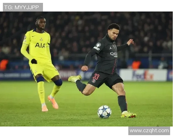 国王杯惊现经典对决曼联逆转巴黎圣日耳曼帽子戏法引爆全场 国王杯惊现经典对决曼联逆转巴黎圣日耳曼帽子戏法引爆全场