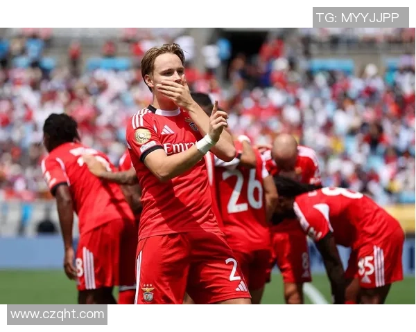 德甲精彩对决切尔西大胜拜仁乌龙球引发全场热潮分析